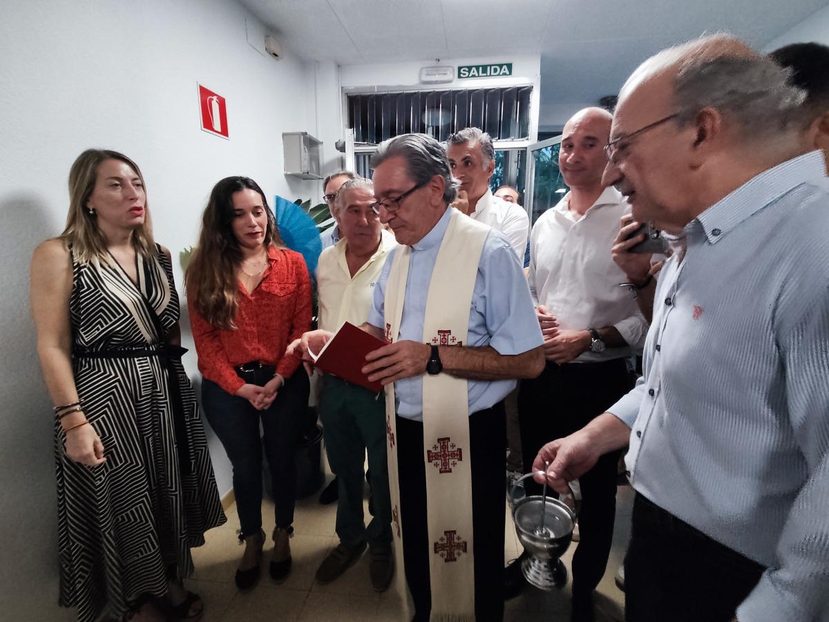 El Partido Popular de Almendralejo inaugura nueva sede en la plaza de la Iglesia