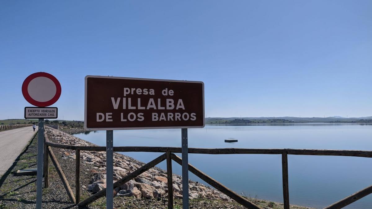 La plataforma contra la contaminación advierte sobre posibles futuros vertidos al embalse de Villalba