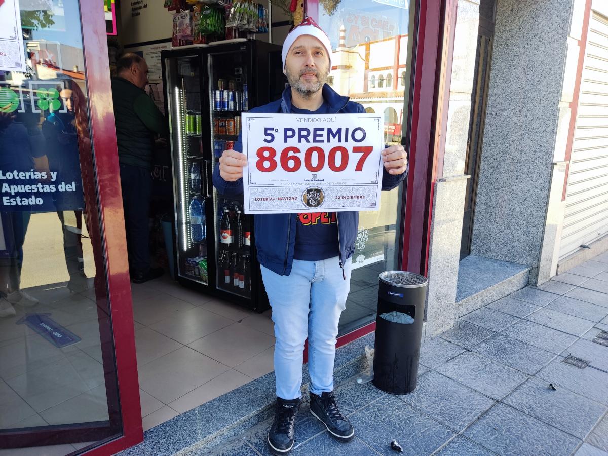 El 86.007 deja un quinto premio de la lotería de Navidad en Almendralejo