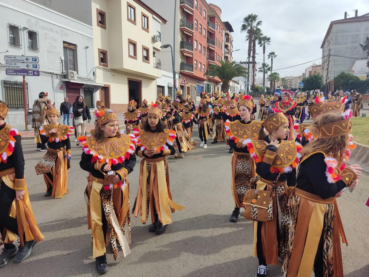 El desfile infantil, un concurso y una convivencia ponen fin al carnaval