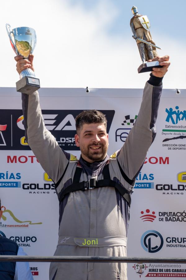 El Campeonato de España de Autocross comienza  con victoria extremeña en la División II