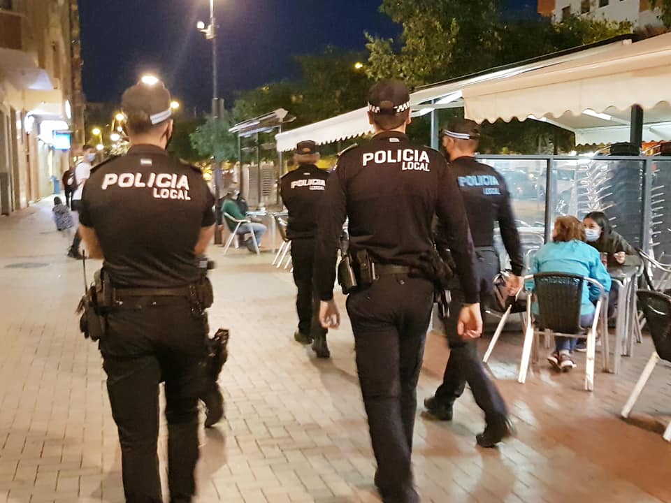 Refuerzan las labores de vigilancia en Almendralejo durante las fiestas