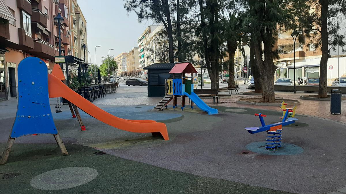 Prevista la mejora de la zona infantil en el parque de la Libertad