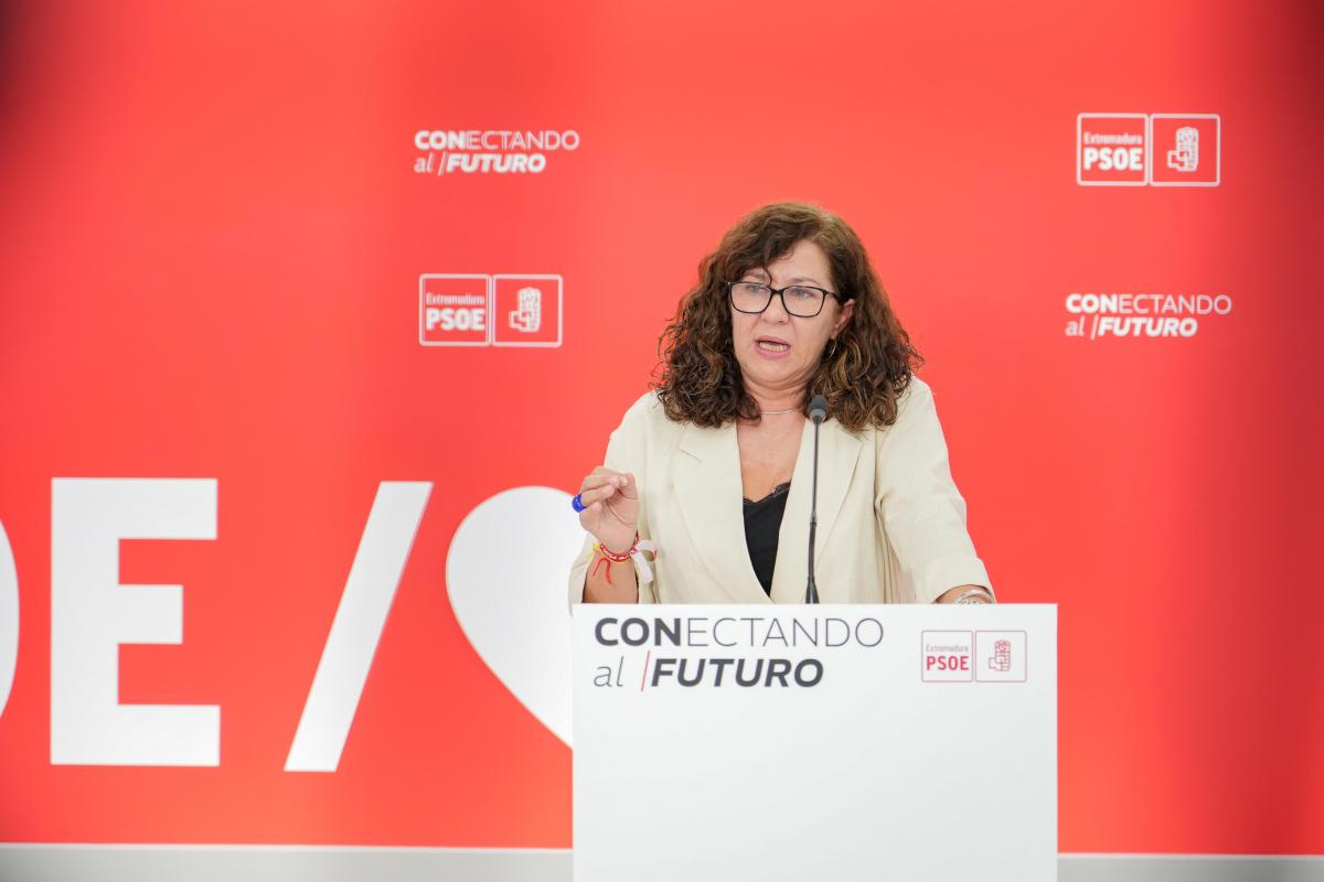 El PSOE exige a la Junta que rectifique su decisión de retirar los fondos del regadío 