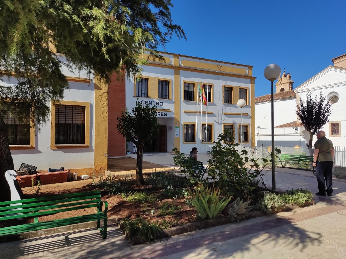 El Hogar de Mayores continúa a la espera de poner en marcha la cafetería