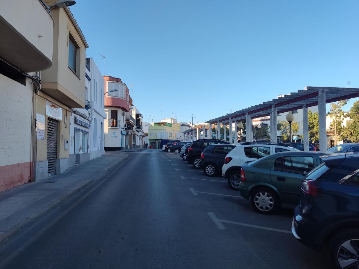 Los bailes regresan una temporada más a la barriada de la plaza del Mercado