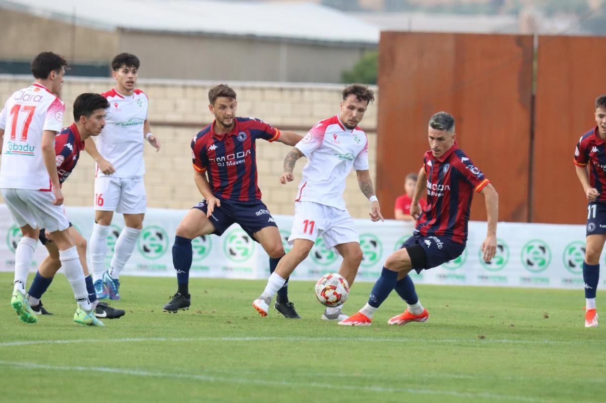 El Extremadura inicia temporada este domingo recibiendo al Montijo