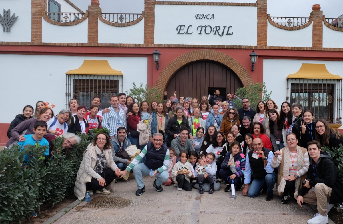 El encuentro de voluntariado de ADMO reúne a más de 100 personas