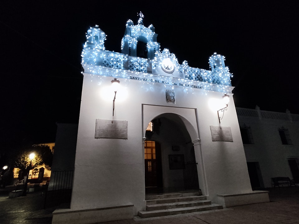 El alumbrado navideño encenderá 8.000 metros de guirnaldas y 500 elementos