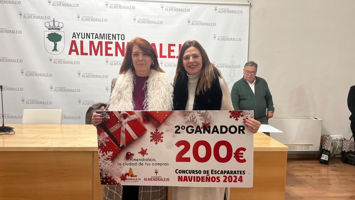 Nina Home se hace con el primer premio del concurso de escaparates navideños