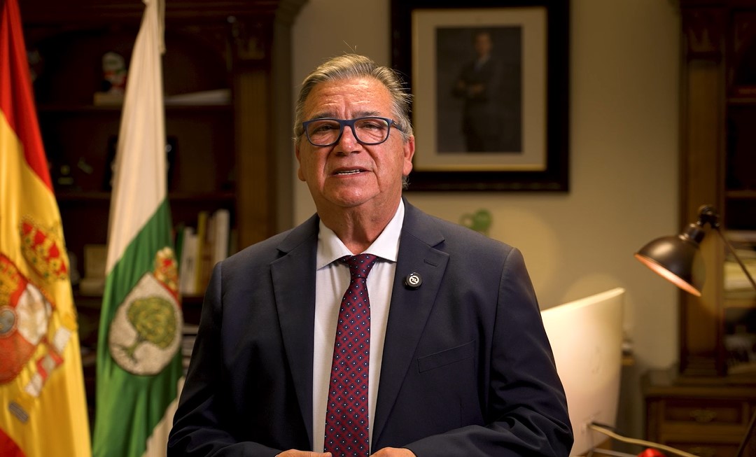 Ramírez invita en el vídeo de Navidad a “mirar al futuro con optimismo”