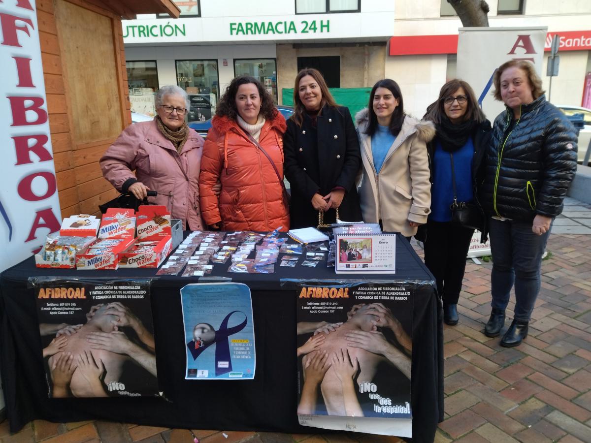 El comercio celebra su ‘roscón solidario’ a beneficio de Afibroal