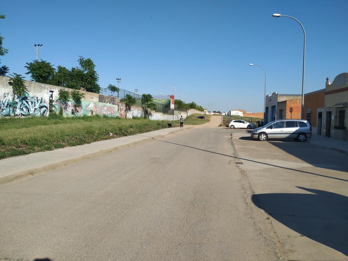 Comienzan los trabajos de los fondos Aepsa con el hormigonado de la calle Olimpiada