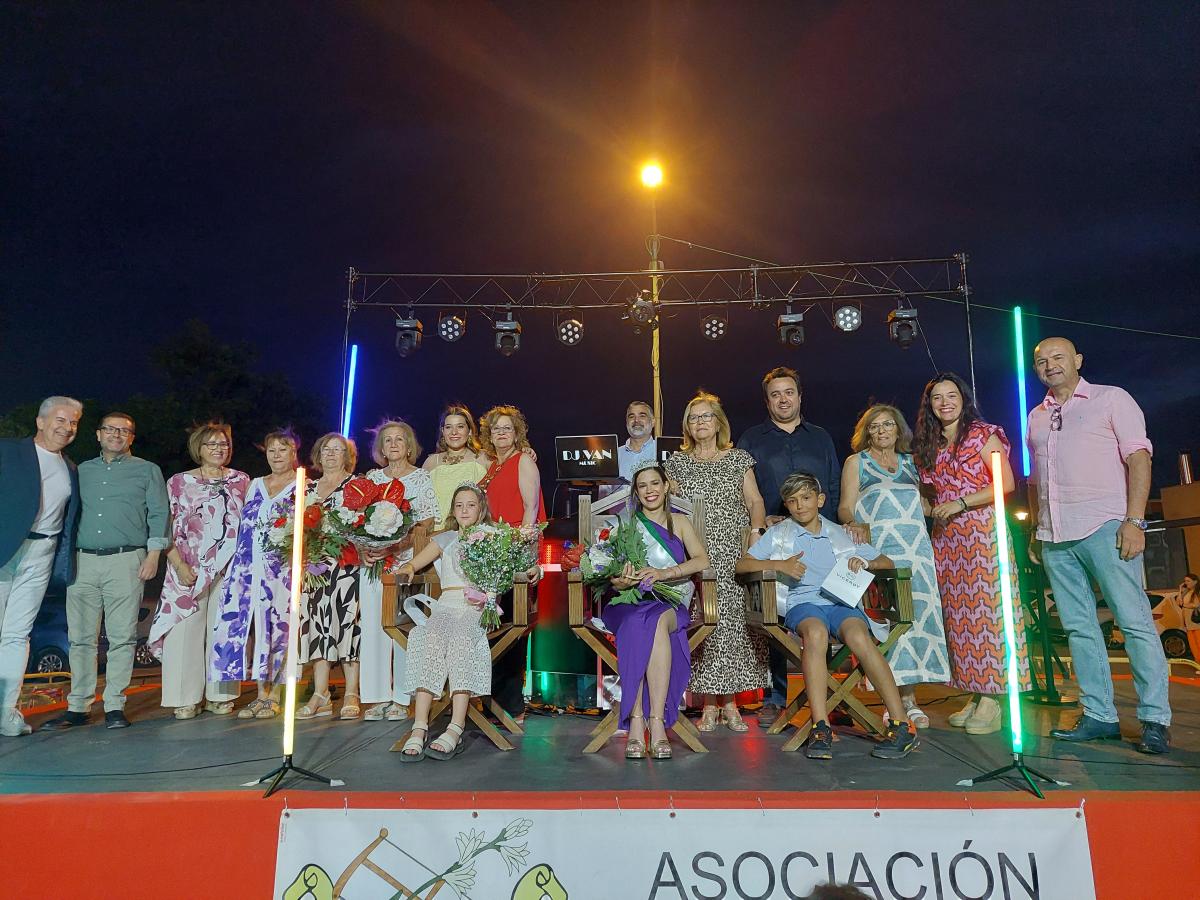 Paula Calero Ortiz ya es reina de la barriada de San José