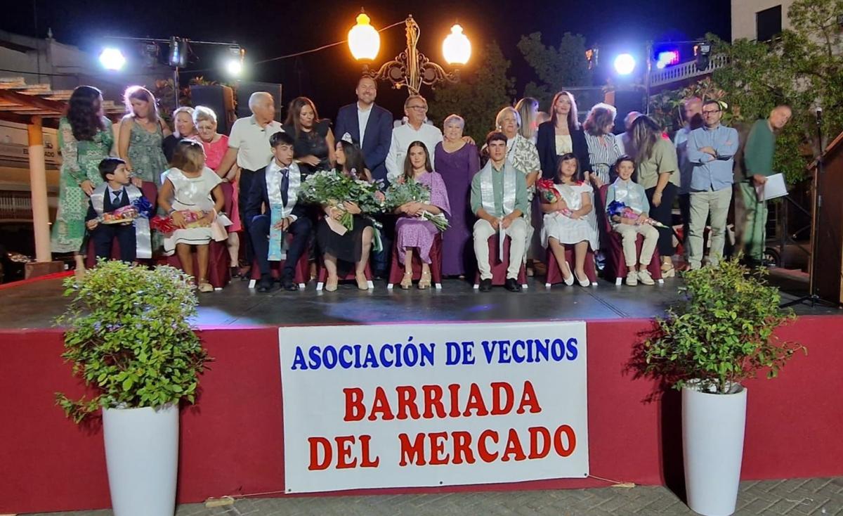 Miriam Rubio representa a la zona del Mercado como reina de la barriada