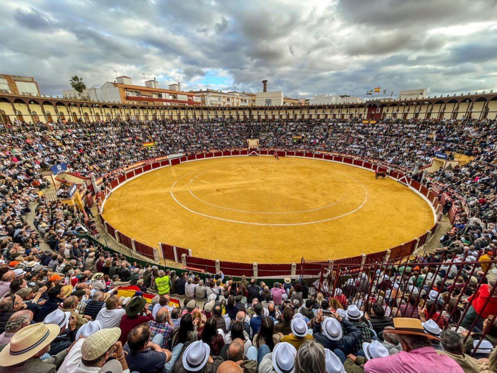 Comienza la venta online de entradas para la corrida de toreros banderilleros