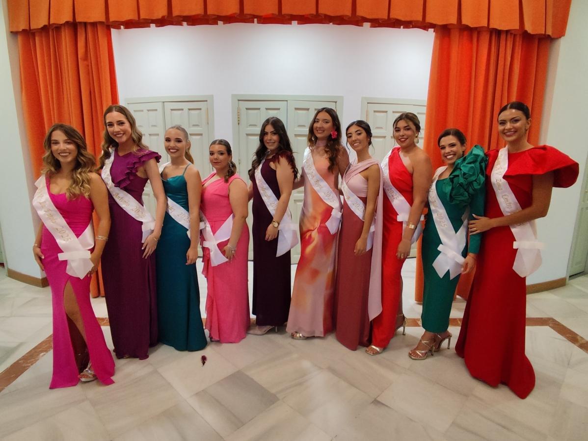 Rocío Pérez, de la barriada de San Antonio, es elegida reina de las fiestas