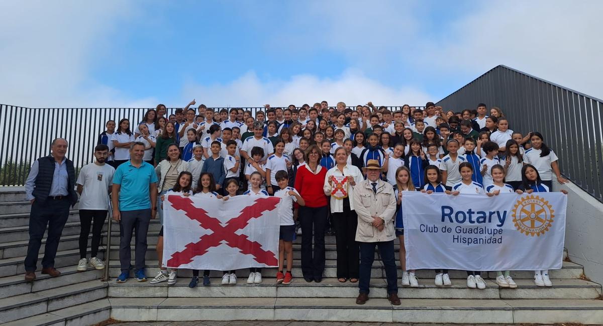 Rotary Guadalupe Hispanidad lleva a los colegios la influencia de Extremadura en América