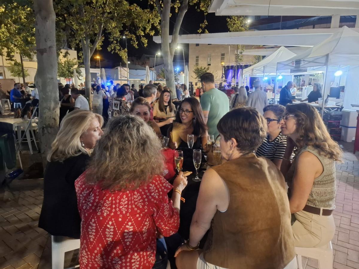 El gobierno local buscará la participación de más bodegas en ‘Acava en Almendralejo’