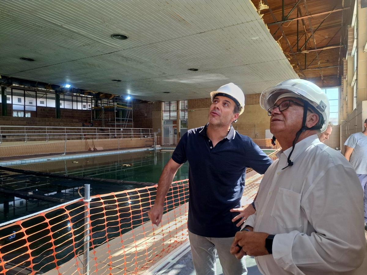 La adjudicataria de las obras de la piscina ya dispone del suministro de las vigas