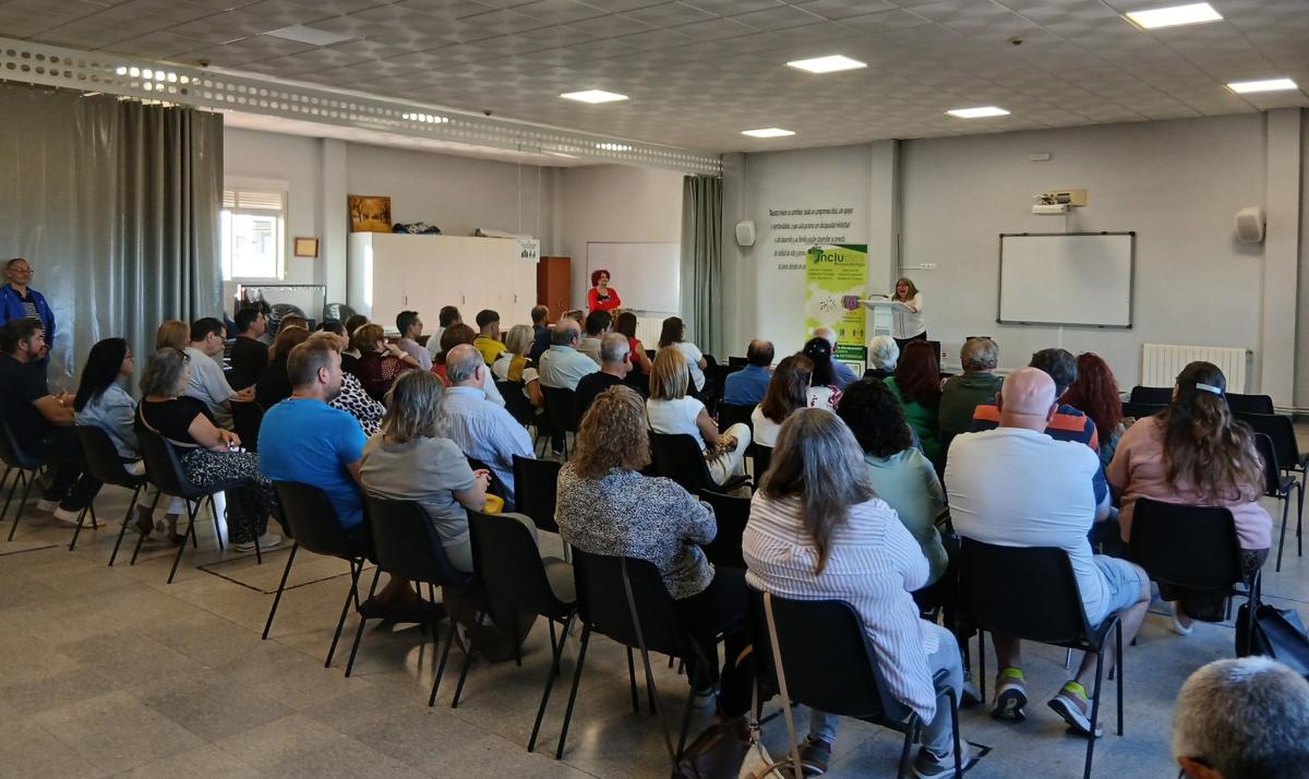 Includes disfrutó de diferentes talleres durante su tradicional convivencia