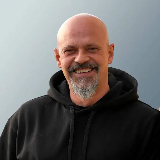 El ‘Otoño literario’ continúa este miércoles con César Pérez Gellida