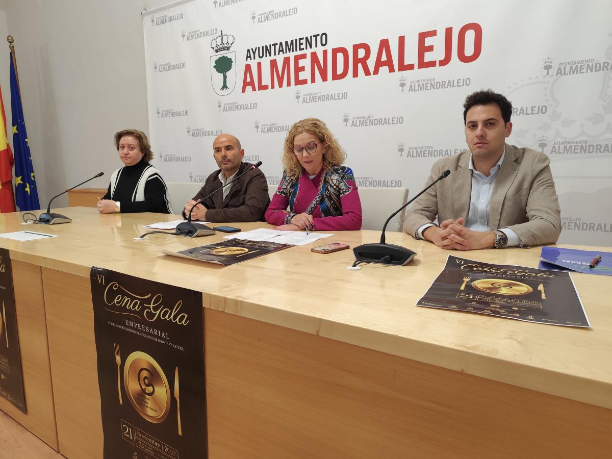 Ondupack, Alfonso Martínez Paiva y Laura Díaz Torrado, premiados en la cena empresarial