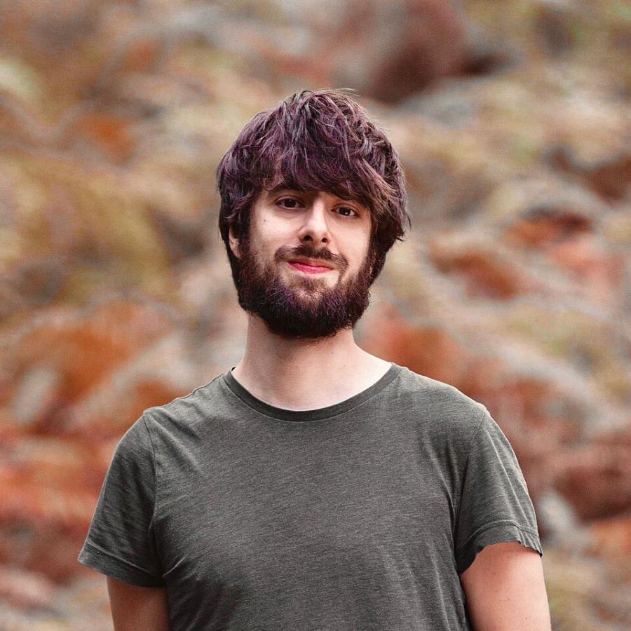 David Uclés recibirá el premio Dulce Chacón este sábado en Almendralejo