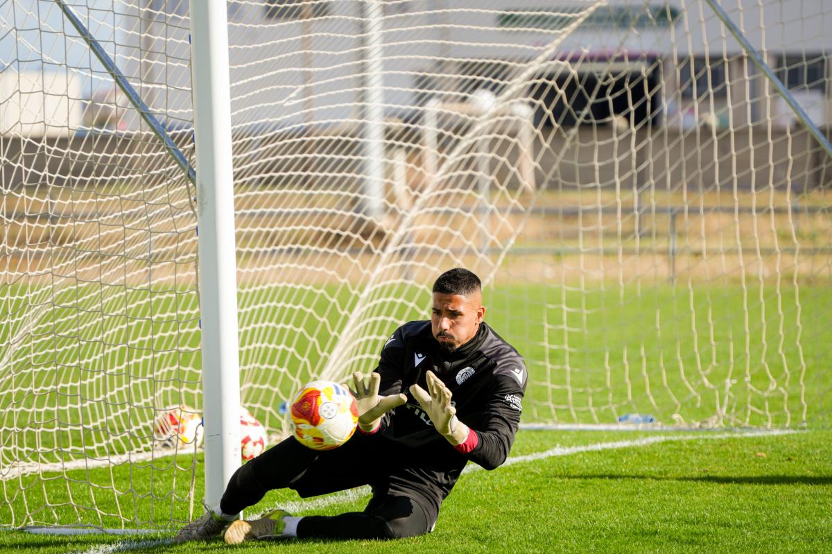El Extremadura recibe este domingo al Almería B en el municipal