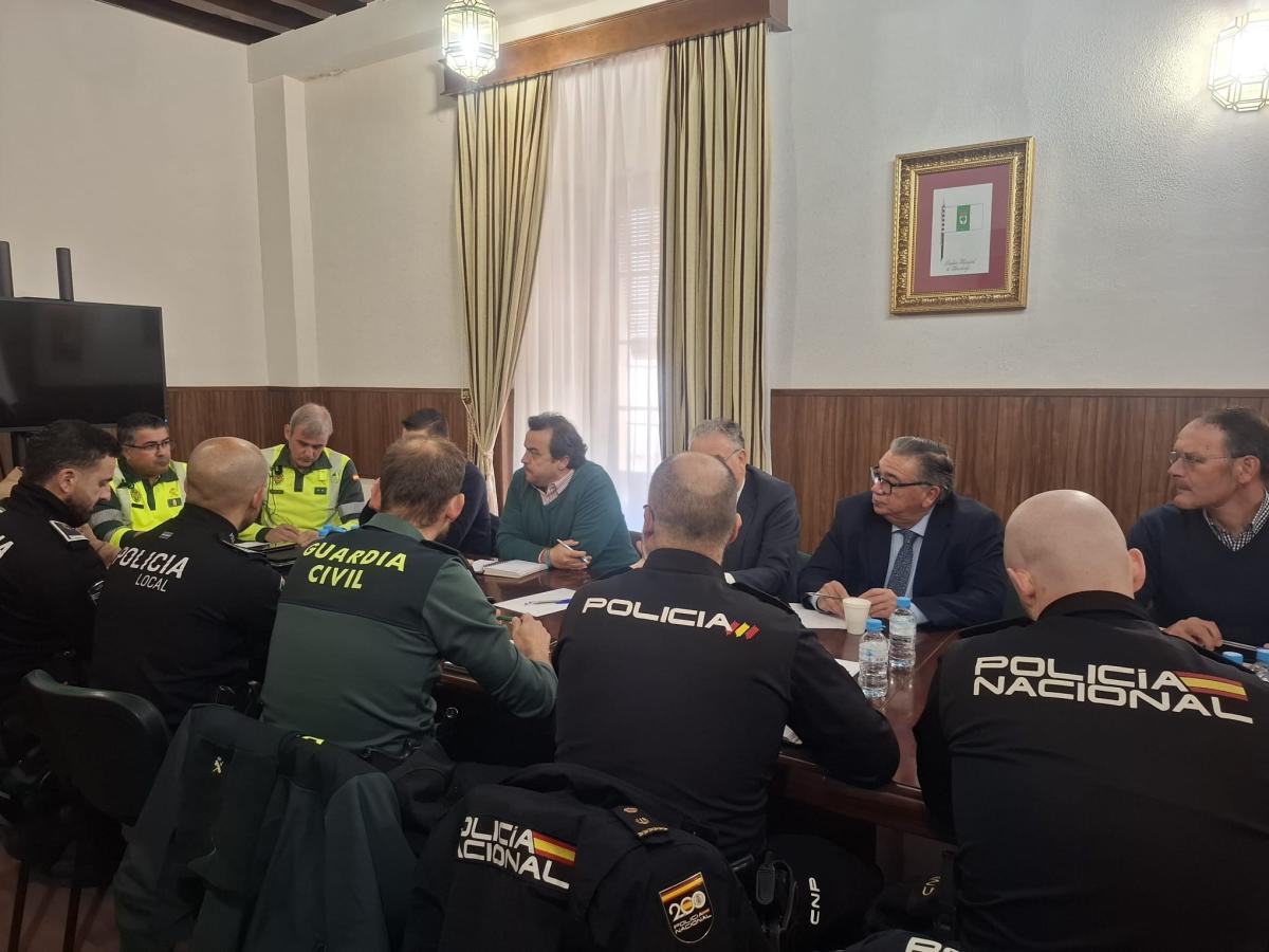 Policías de Sevilla se incorporan al dispositivo de seguridad en el partido de Copa