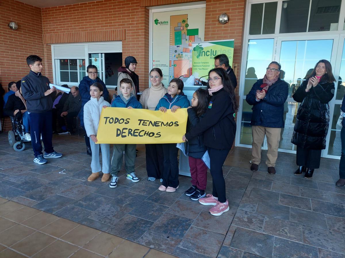 Includes Almendralejo celebra el Día Internacional de la Discapacidad con diferentes actividades