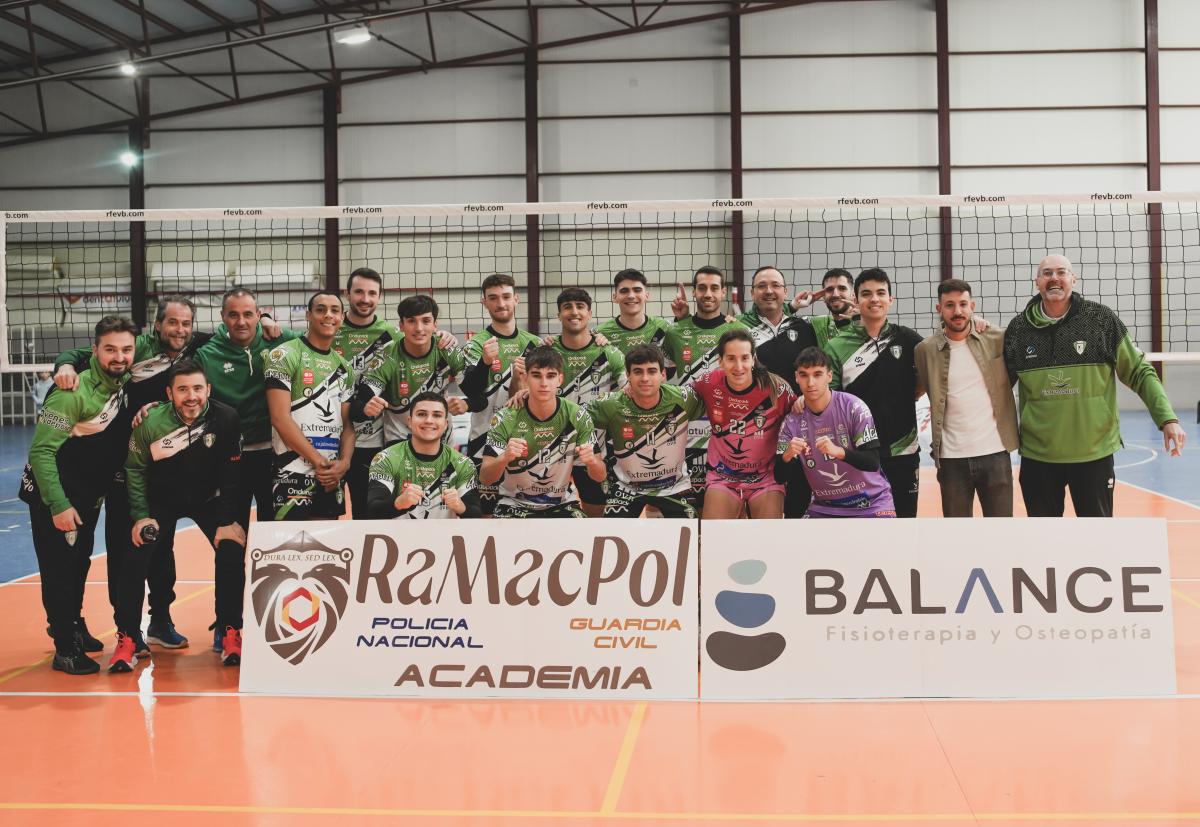 Victoria y despedida perfecta del año para el CV Almendralejo