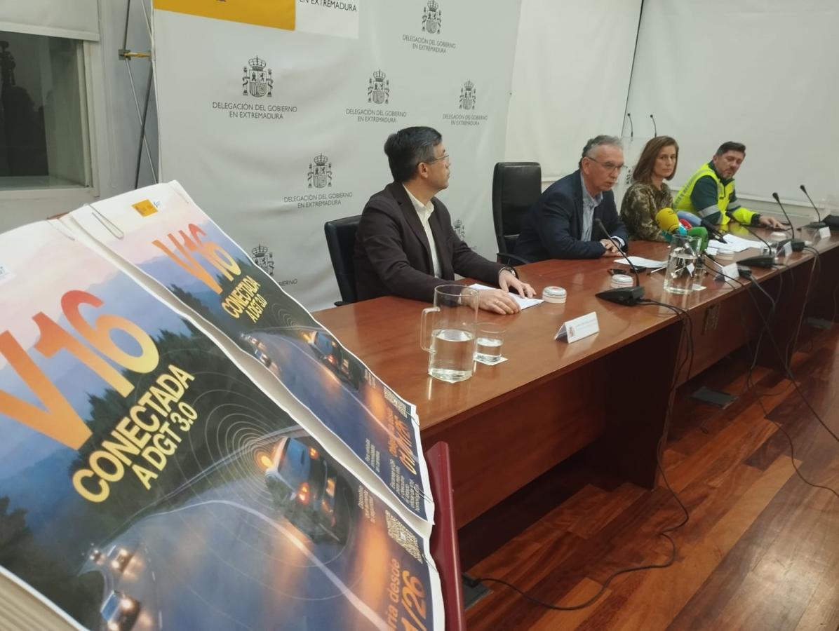 La baliza V16 conectada será obligatoria a partir del 1 de enero para señalizar averías y accidentes