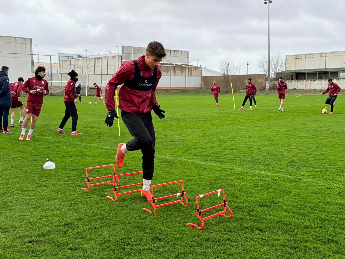 El Extremadura visita al líder en el partido de este sábado
