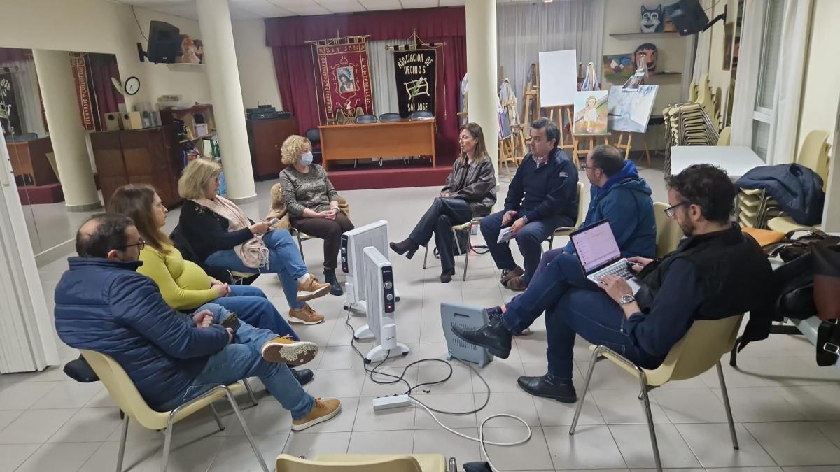 El equipo de gobierno comienza la ronda de encuentros con las asociaciones vecinales