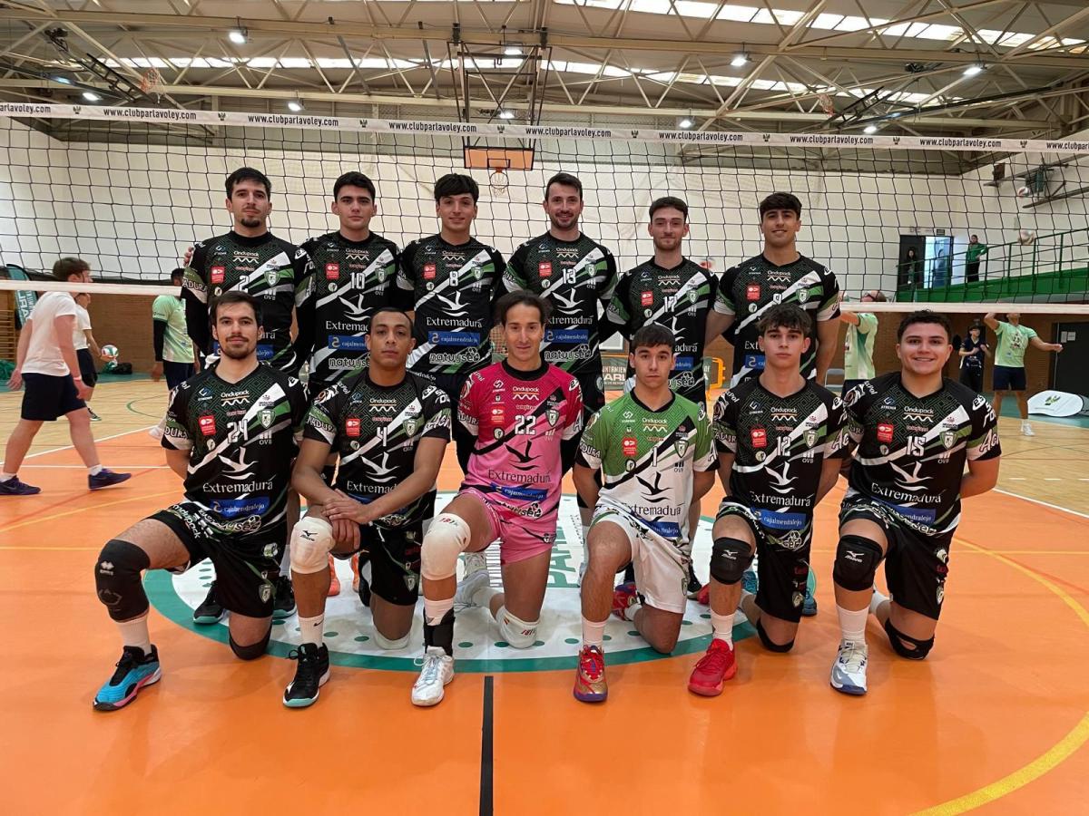 El CV Almendralejo asegura la permanencia matemática