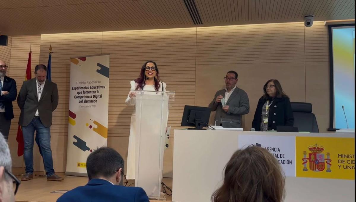 Verónica Sánchez, segundo premio nacional a experiencias educativas 2025