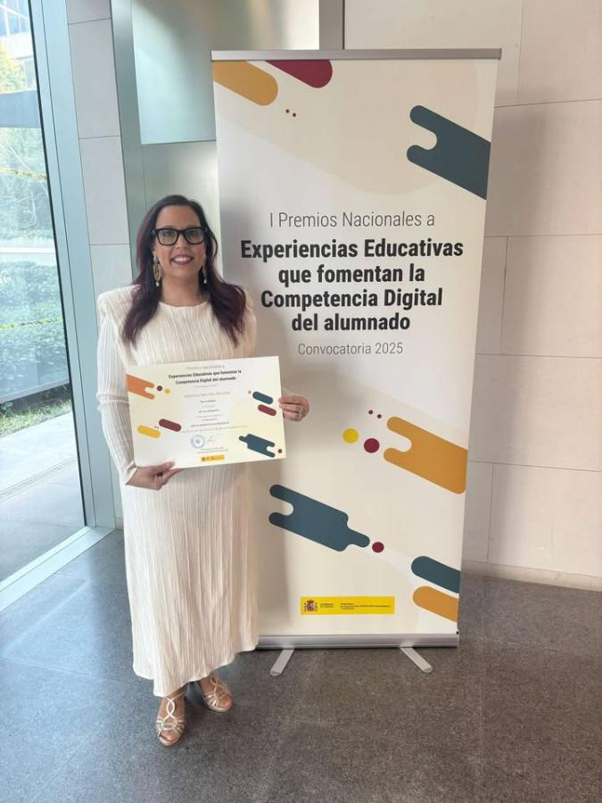 Verónica Sánchez, segundo premio nacional a experiencias educativas 2025