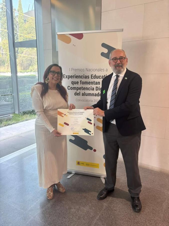 Verónica Sánchez, segundo premio nacional a experiencias educativas 2025