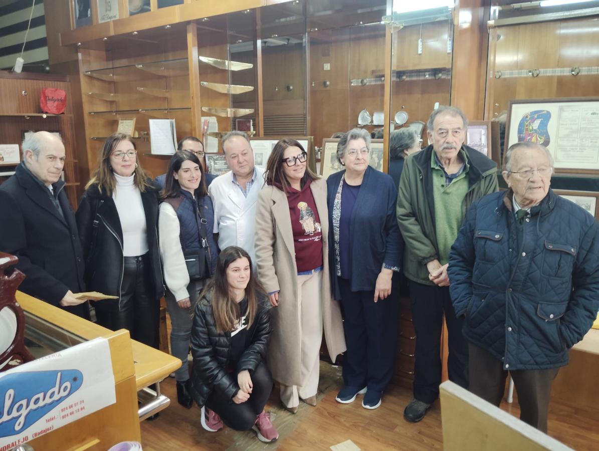 La pastelería Delgado celebra su centenario con una exposición 