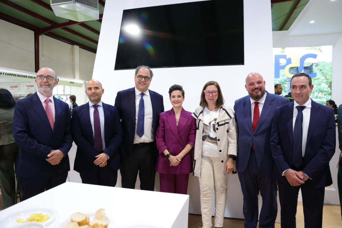 Inaugurado Vinac como referente del vino y la aceituna en Extremadura