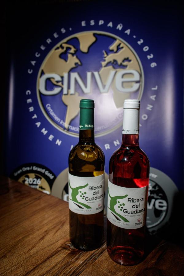 El cava de los viñedos de Almendralejo maridó la cena inaugural de CINVE 2026