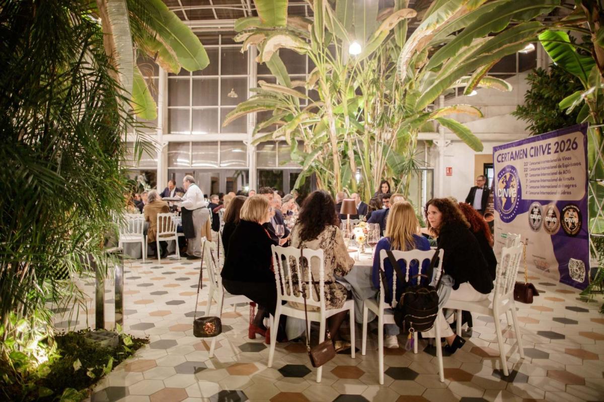 El cava de los viñedos de Almendralejo maridó la cena inaugural de CINVE 2026