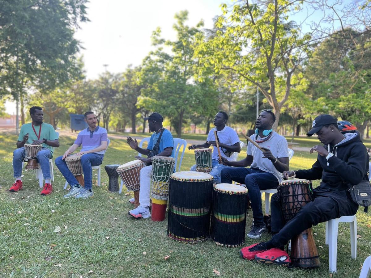 Fundación Ruy López tramita la regularización extraordinaria de extranjería                                                                               