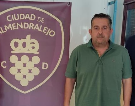 Antonio Cisneros no entrenará al CD  Ciudad de Almendralejo la próxima temporada