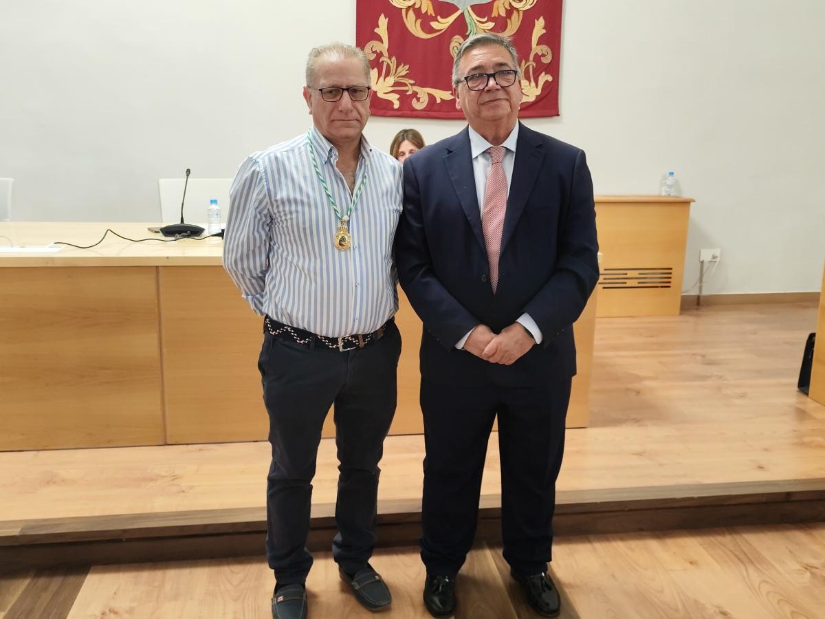 Antonio Fernández (PSOE) y Ángel María Díaz (Vox) se suman a la corporación municipal