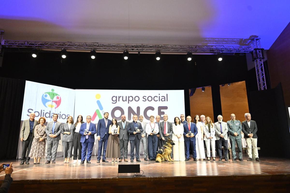 El Ayuntamiento de Almendralejo recoge el premio solidario ONCE Extremadura