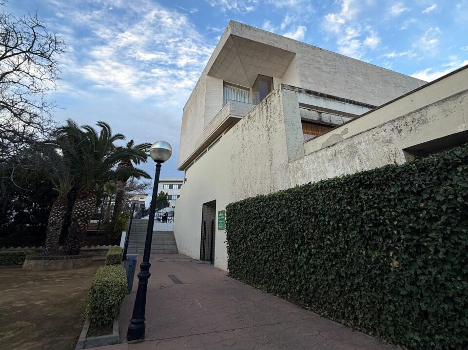 El Conservatorio de Almendralejo celebra su 25 aniversario con un homenaje a Robe Iniesta