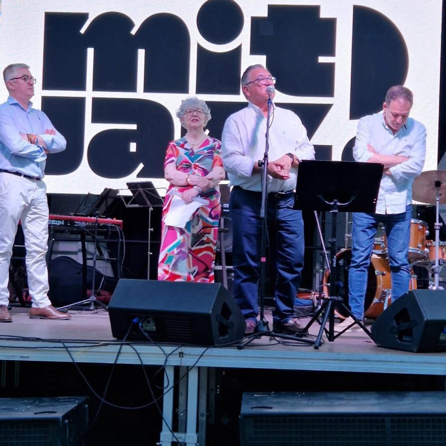 El Festival MIT Jazz de Mérida rindió un emotivo homenaje a Félix Bote en la jornada de clausura