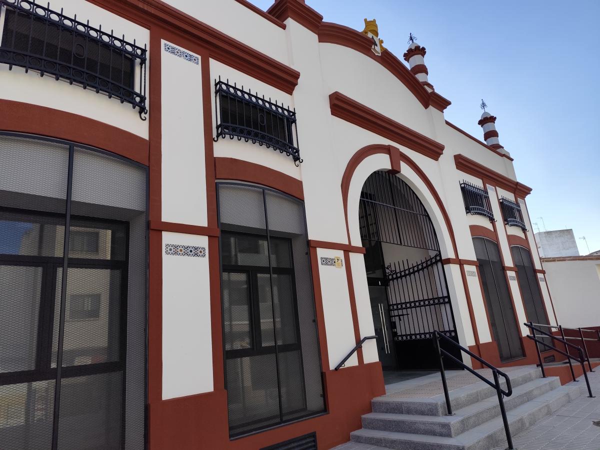Las fiestas de la barriada del Mercado se celebran este sábado en la explanada